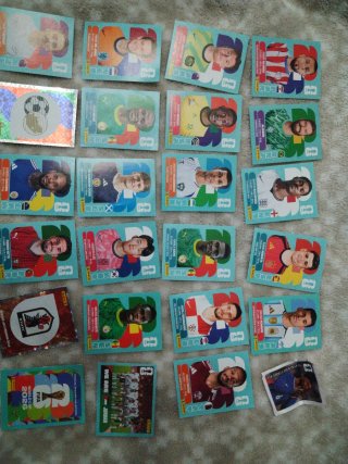Lote 24 Cromos Panini Mundial 2026 Brillantes