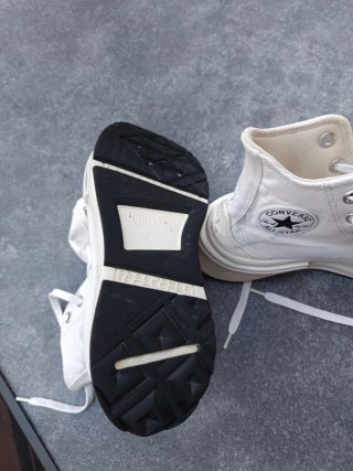Sneakers Converse Beige/Bianco con Piattaforma