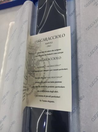 Cravatta Caracciolo blu tinta unita 100% seta