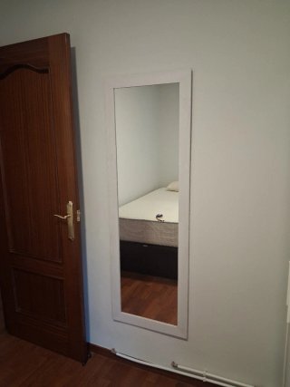 Pack completo: camas, mesa, chaiselongue sofa, y s