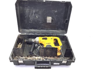 E741513-0 MARTILLO ELECTRICO DEWALT D25600K