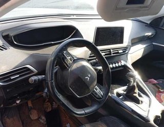 468640 refuerzo paragolpes trasero peugeot 3008