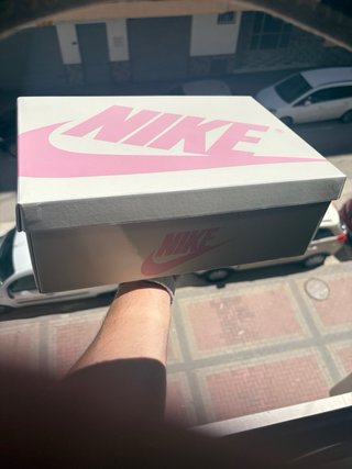 Nike Travis Scott Tropical Pink