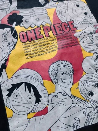 T-shirt One Piece XL