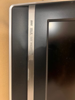 TV Sony Bravia 32 Negra y Plateada