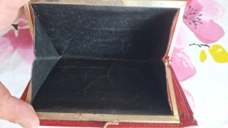 Cartera monedero efecto piel cocodrilo roja