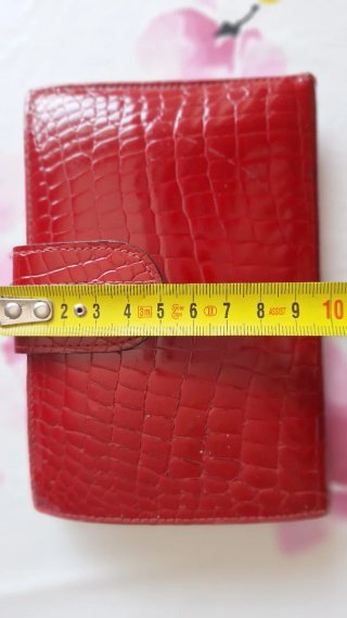 Cartera monedero efecto piel cocodrilo roja