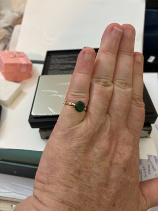 Anillo Oro 14k Esmeralda Colombiana y Diamantes