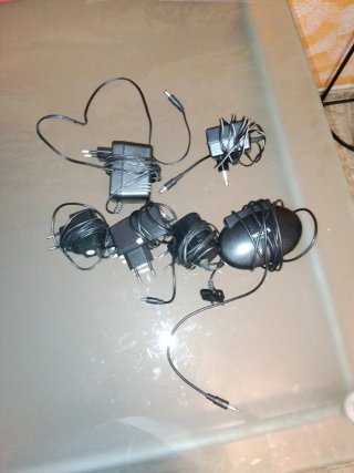 Lote cables y cargadores