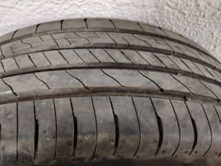 4 Neumáticos 215/65 R16 GOOD YEAR