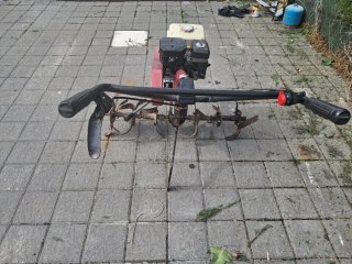 Motocultor Rojo