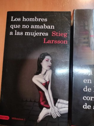 La chica que soñaba con una cerilla y un bidón de