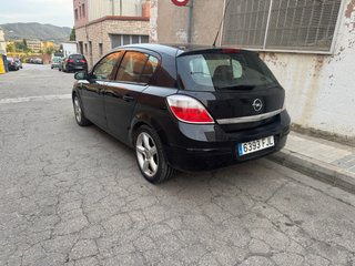 Opel Astra 2007