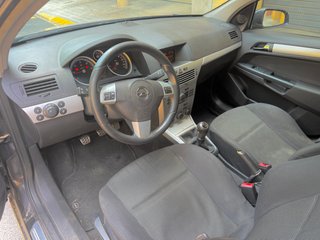 Opel Astra 2007
