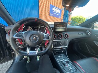 Mercedes A45 AMG 2016