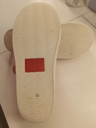Sandalias rojas niñ@s Talla 30