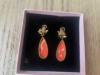 Pendientes Coral  Broche de oro de 18 K