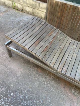 Mesa y bancos de jardín y regalo HAMACA y PELICANO