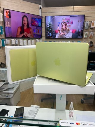 MacBook Neo 13 chip A18 Pro 256GB Ciclos 3 Nuovo