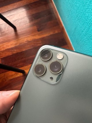 iPhone 11 Pro Max 256GB Verde Noche - Nuevas Fotos