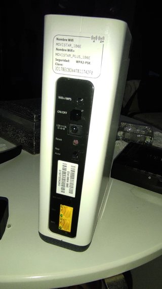 Repetidor Wifi Movistar Doble Banda HGW