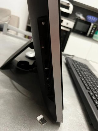 HP 20 PC All-in-One con Tastiera