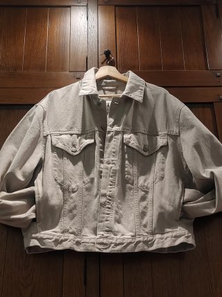Chaqueta vaquera gris