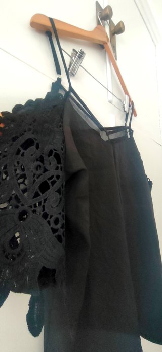 Blusa Shein Negra con Encaje
