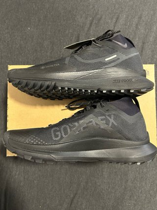 Nike React Pegasus Trail 4 GTX V2 unisex 40