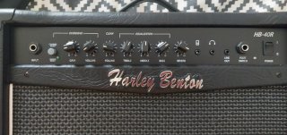 Guitarra Eléctrica Fender + Amplificador Harley Be