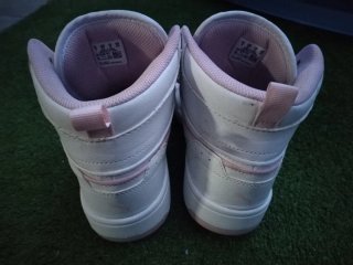 Zapatillas Puma Blancas y Rosas Talla 37