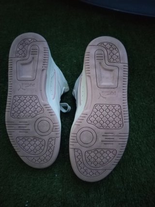 Zapatillas Puma Blancas y Rosas Talla 37