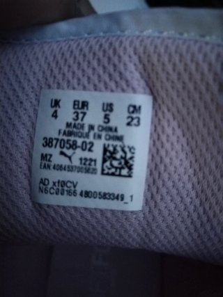 Zapatillas Puma Blancas y Rosas Talla 37