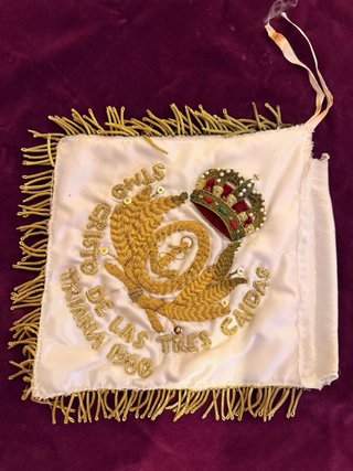 Banderín miniatura Banda Tres Caídas Triana