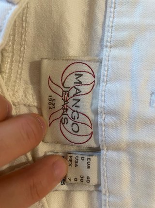 Pantalones vaqueros pitillo blancos