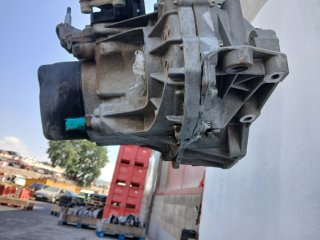 Caja de Cambios renault clio ref:jr5335