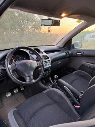 Peugeot 206 2006