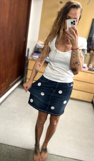 Zara camiseta blanca + falda vaquera elástica * M