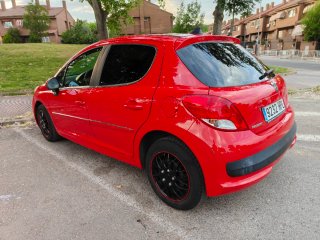 Peugeot 207 2013