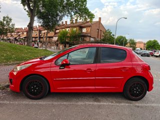 Peugeot 207 2013
