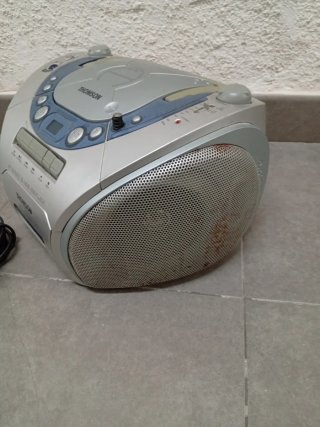 Radio CD Thomson con Cassette y Radio