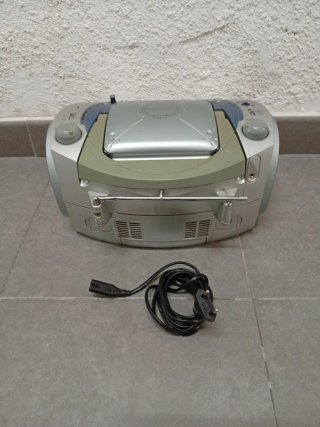 Radio CD Thomson con Cassette y Radio