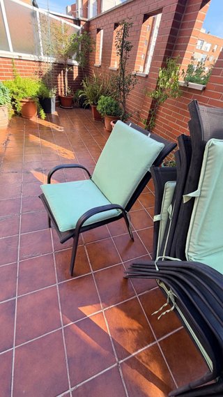 Conjunto mesa y sillas exterior cristal