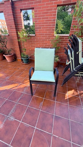 Conjunto mesa y sillas exterior cristal