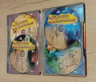 SERIE DRAGONI E MAZMORRE DVD 4 DISCHI