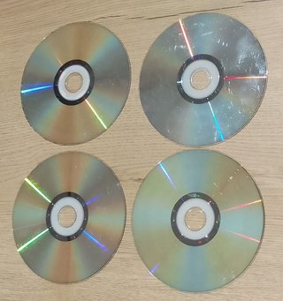 SERIE DRAGONI E MAZMORRE DVD 4 DISCHI