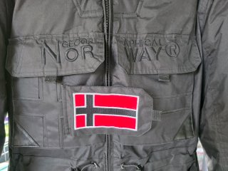 Chaqueta Geographical Norway Negra.perfecta