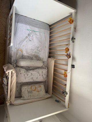 Cuna bebé MYLLRA IKEA