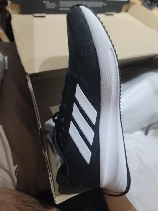 Zapatillas Adidas RUNFALCON Negras y Blancas