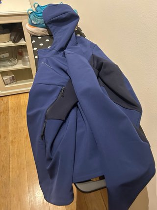 Chaqueta Windwarm 500 Softshell Trekking